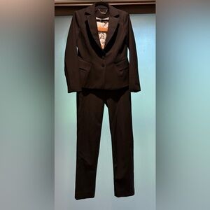 WHBM Classic Black Suit (4/2)